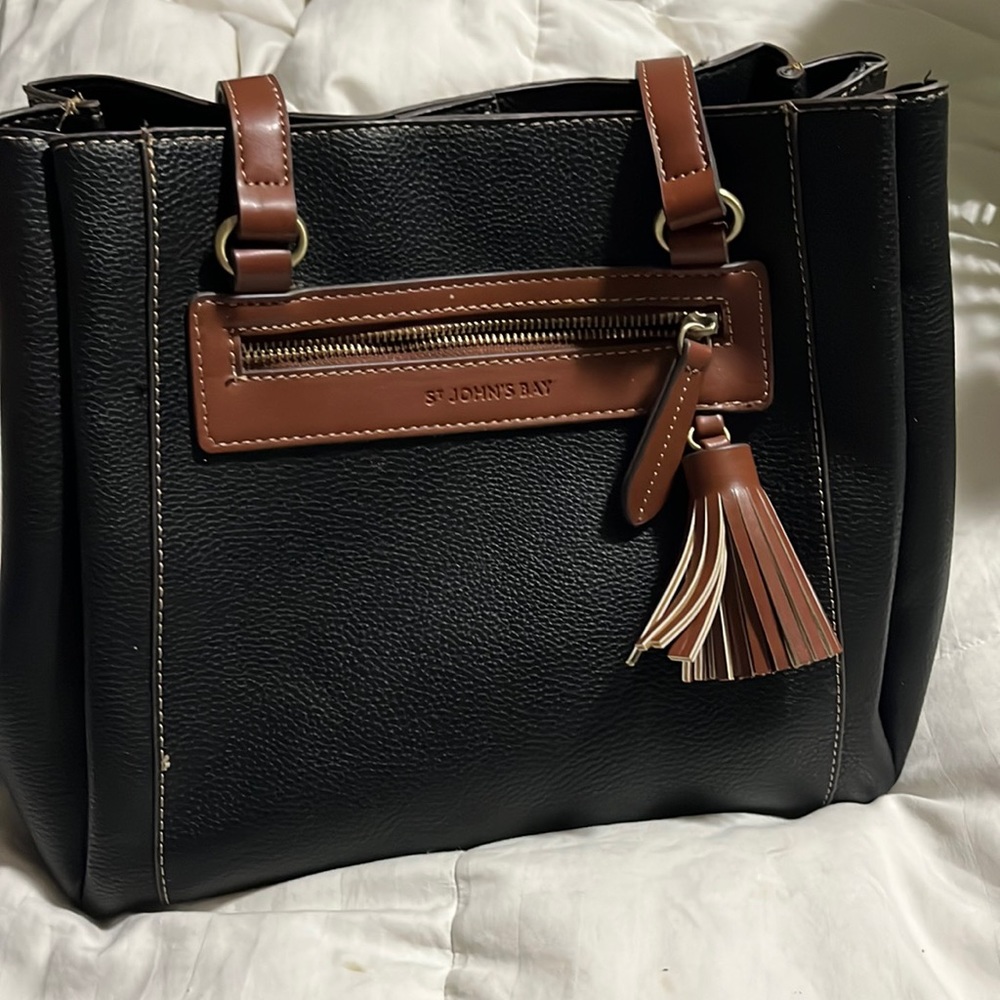 Hand bag
